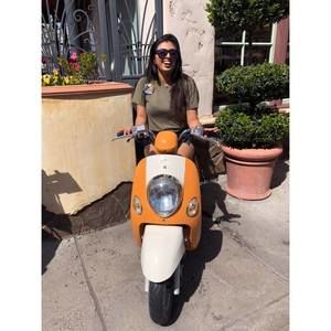 Meet your Posher, Alana